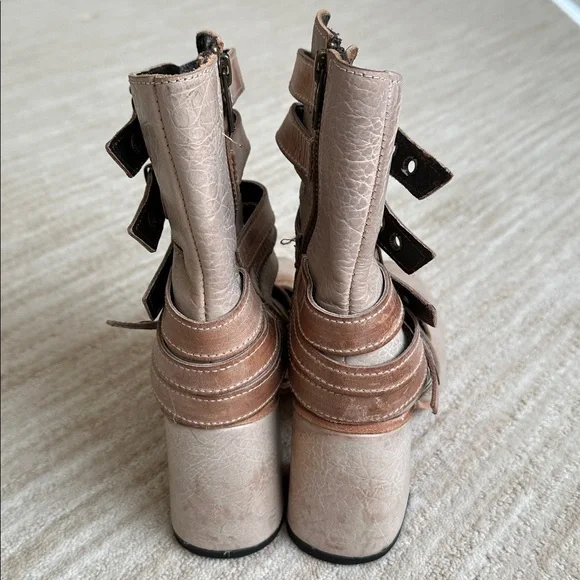 FREEBIRD by Steven Tali Strappy Women's Heeled Boots Booties Taupe Size 7 - Picture 11 of 17